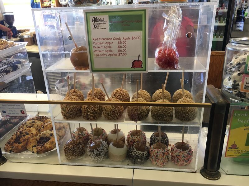 Candy Apples and Old-School Favorites Candy Apples and Old-School Favorites
