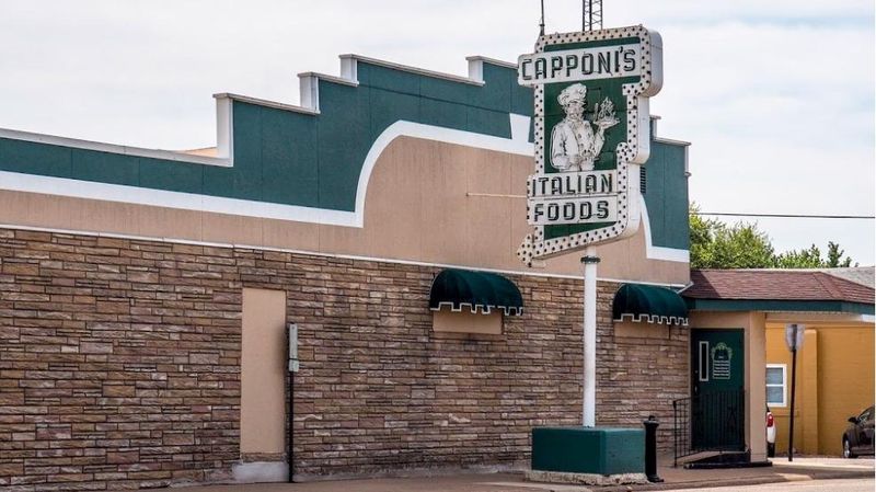 Capponi's Restaurant, Toluca, IL