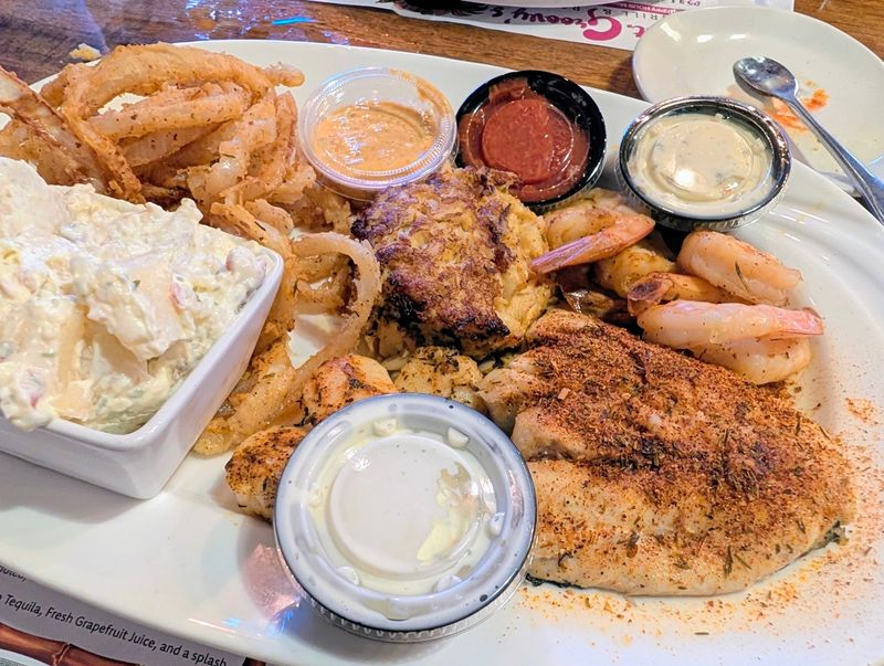 Captain Groovy's Grill & Raw Bar, Norfolk, VA