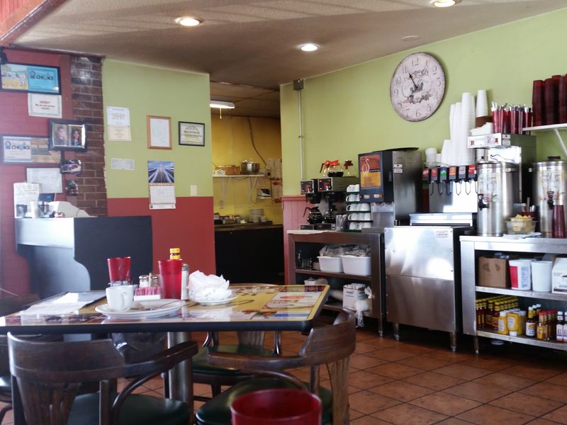 Carthage Family Restaurant, Carthage, MO