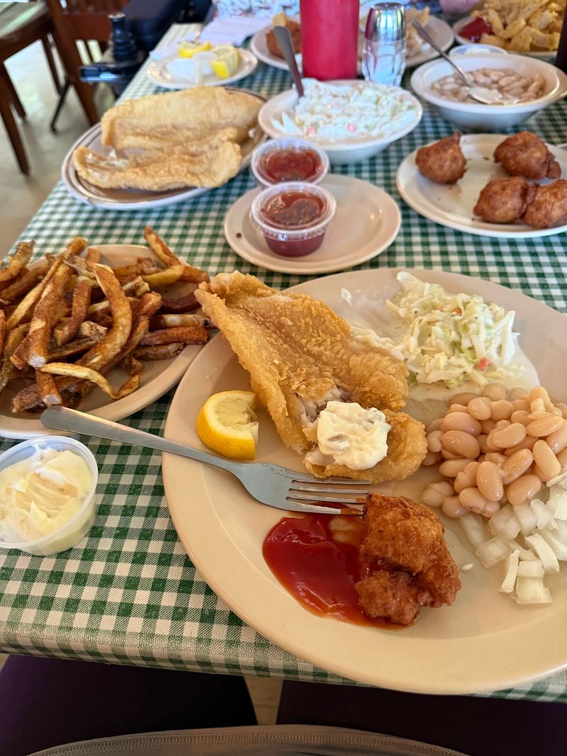Catfish Kitchen, Burns, TN Catfish Kitchen, Burns, TN