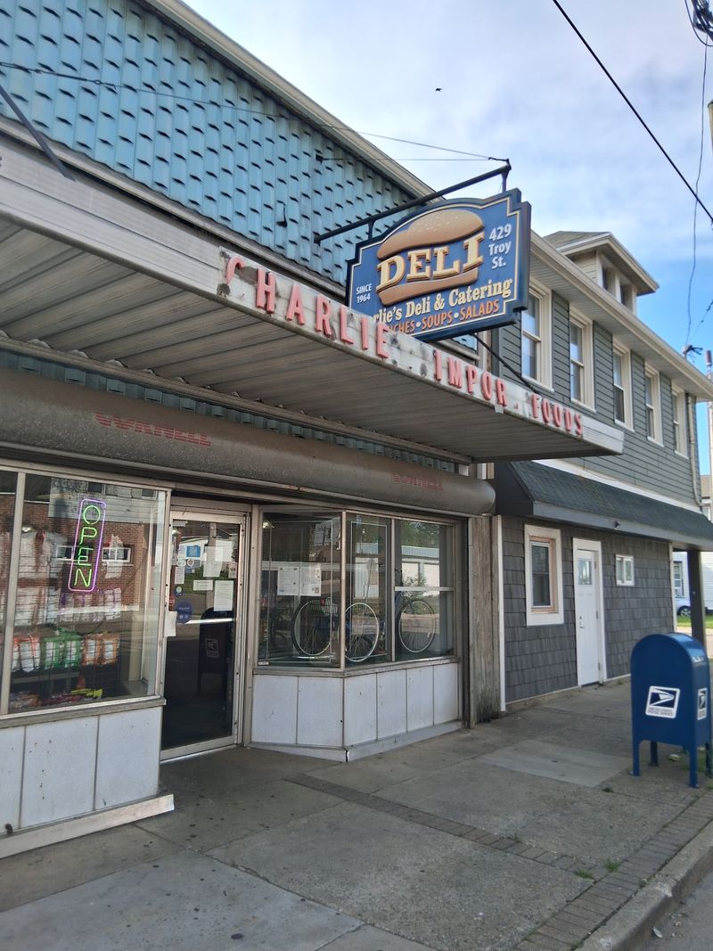 Charlie's Deli & Catering, Dayton, OH