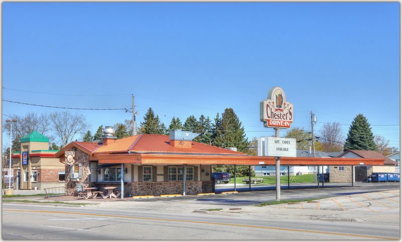Chester's Drive-In, Plymouth, WI