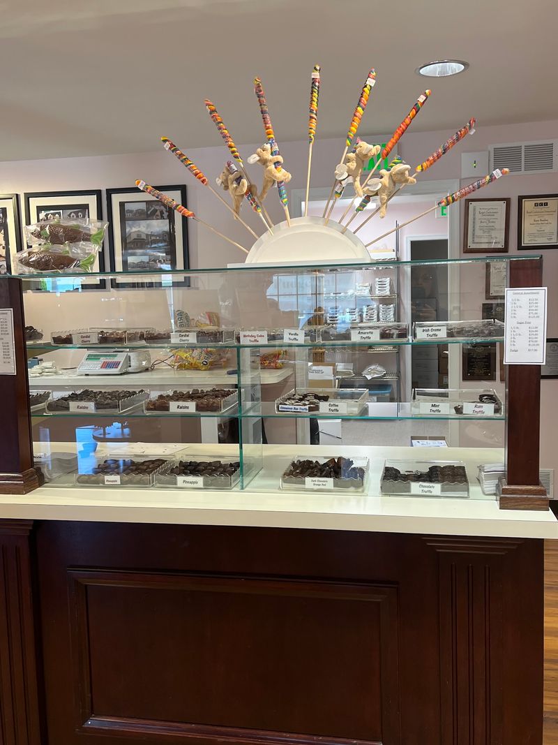 Chocolates Made in the Glass Cases Chocolates Made in the Glass Cases