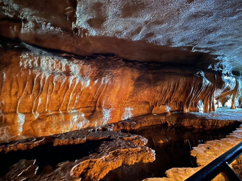 Choosing Between The Cave Tour Options Choosing Between The Cave Tour Options