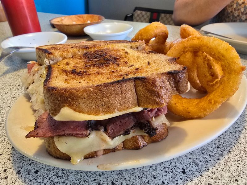 Chutzpah Deli, Fairfax, Virginia