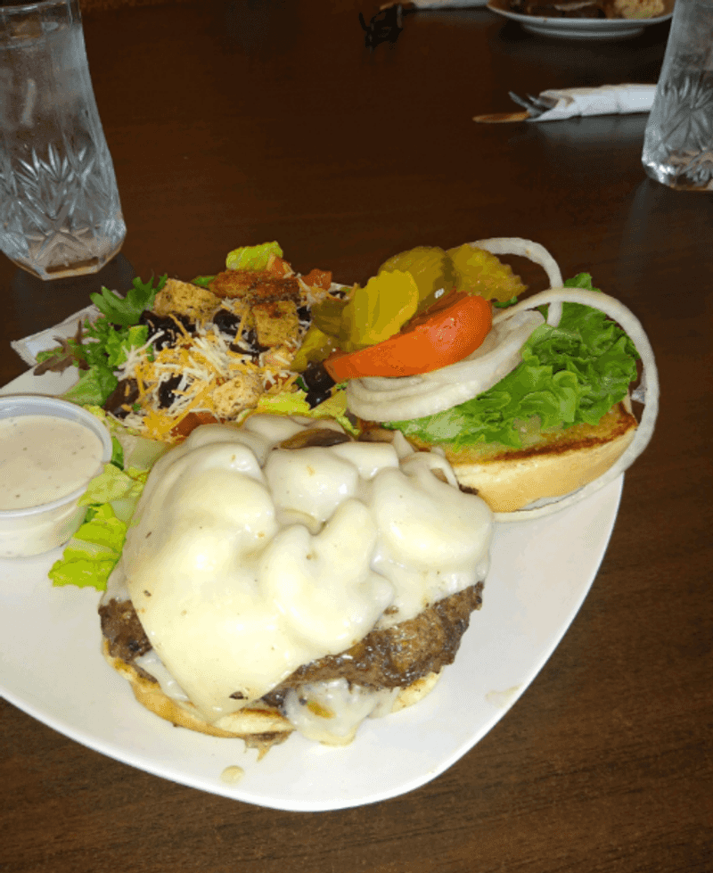 Classic Grub From Burgers to Fish and Chips Classic Grub From Burgers to Fish and Chips