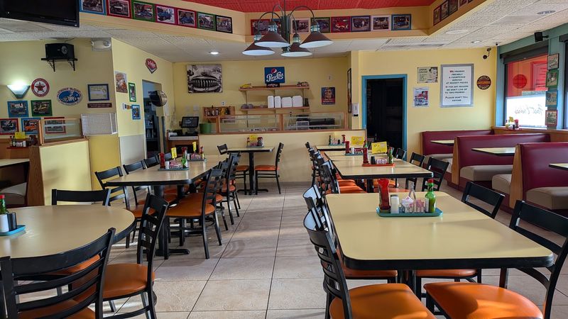 Clean, Comfortable, And Family-Friendly Clean, Comfortable, And Family-Friendly