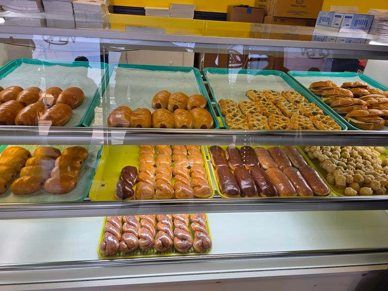 Cleveland Donuts, Cleveland, MS Cleveland Donuts, Cleveland, MS