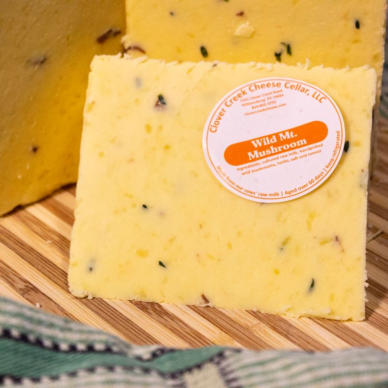 Clover Creek Cheese Cellar, Williamsburg, PA