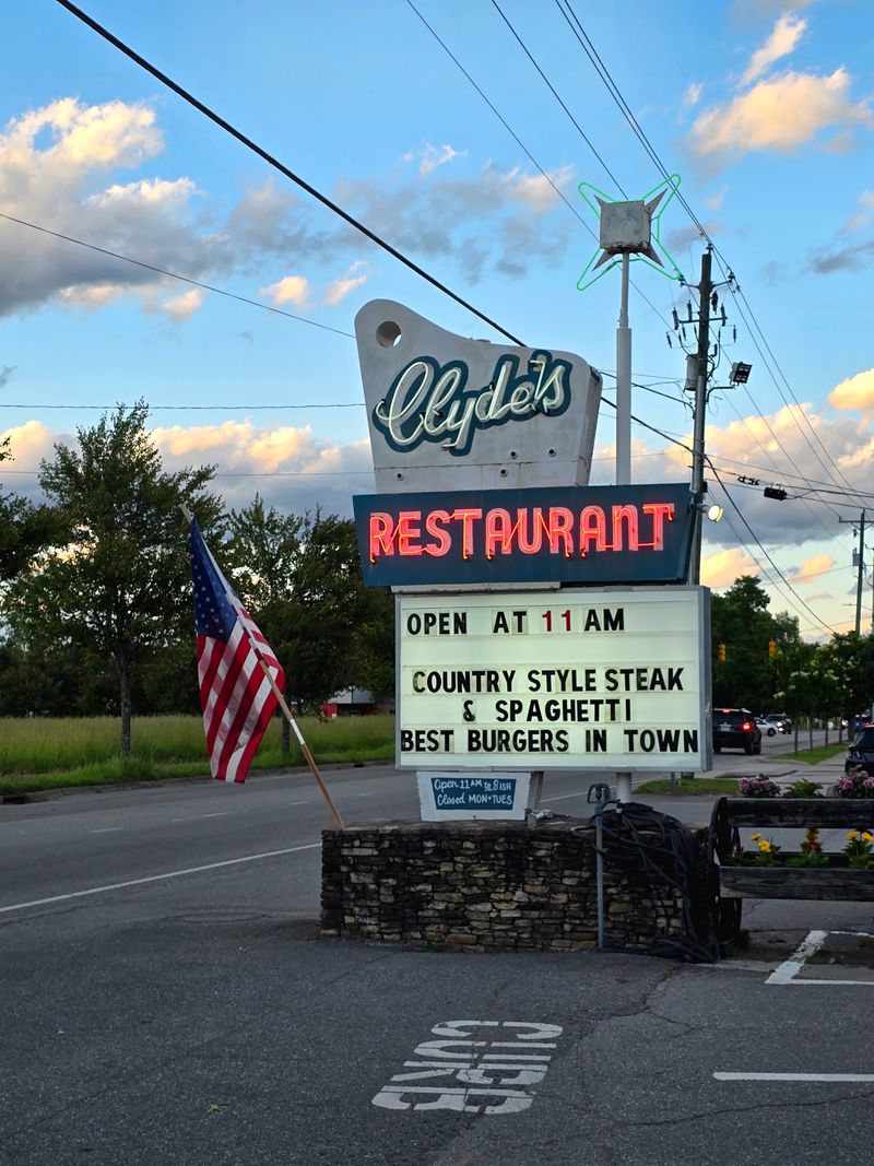 Clyde's Restaurant | Southern, Waynesville, NC