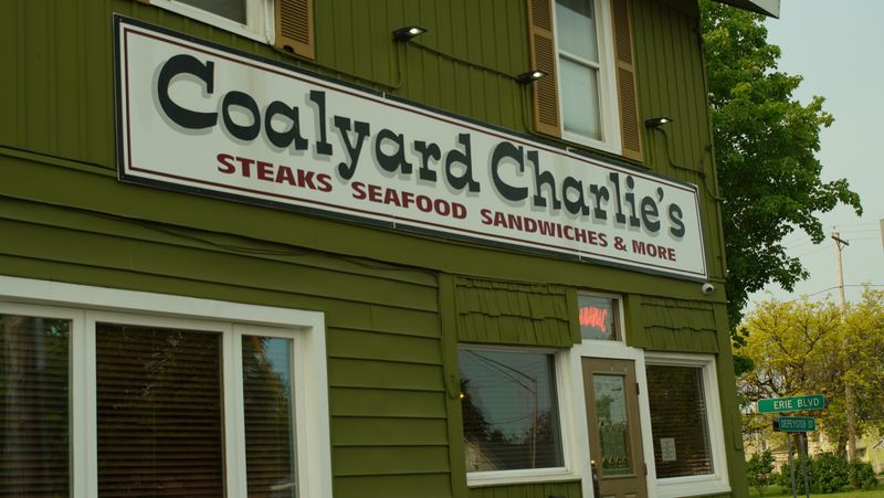 Coalyard Charlie's, small-town New York coal oven tradition