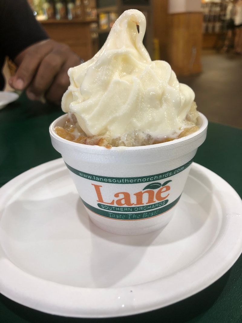 Cobbler, Hand Pies, and Other Peachy Desserts