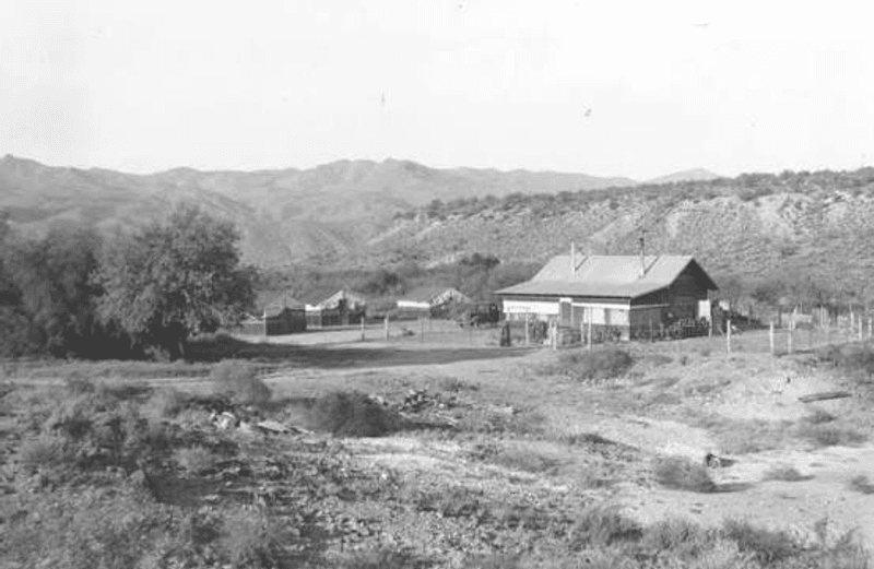 Cofer Hot Springs, near Wikieup Cofer Hot Springs, near Wikieup