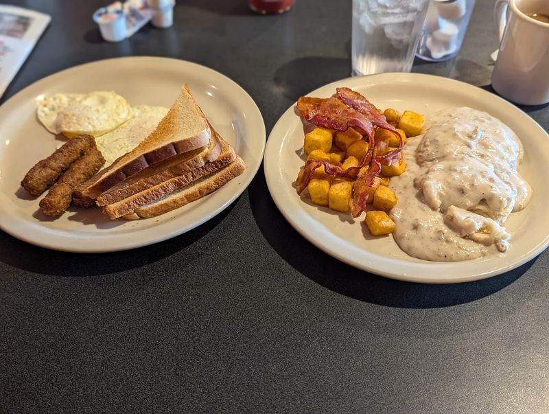Comfort Food That Keeps Regulars Loyal