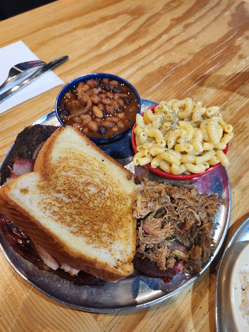 Como Smoke and Fire, Columbia, MO