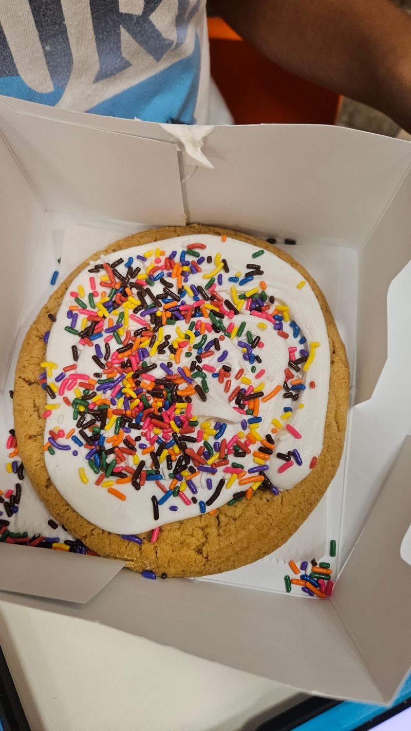 Cookies Big Enough to Share Cookies Big Enough to Share