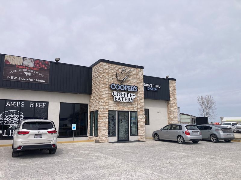 Cooper's Coffee + Eatery, Nelson, MO