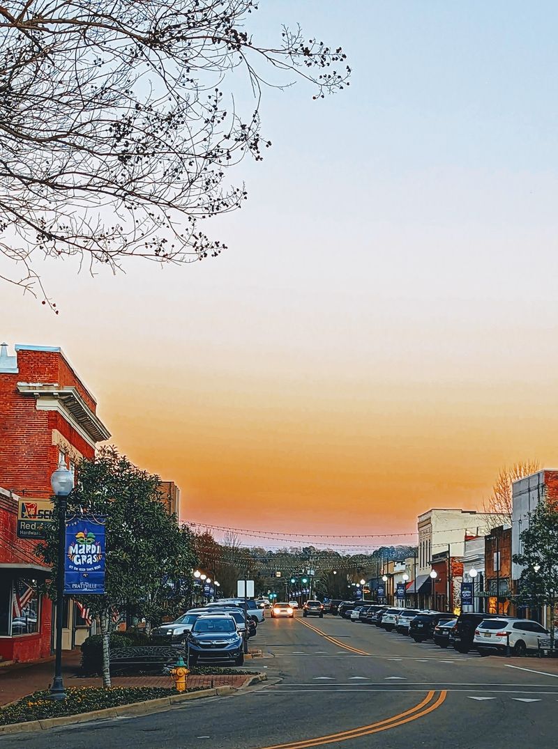 Corner Cafes And Coffee Stops