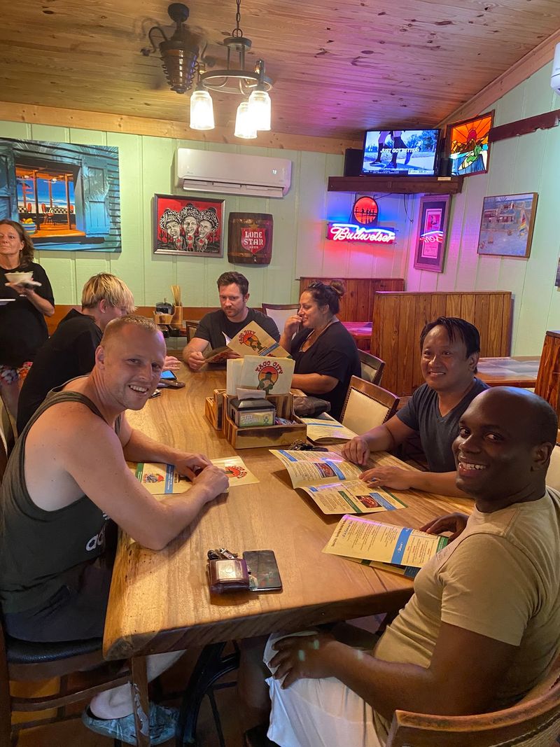 Counter Orders and Table Drop-Offs