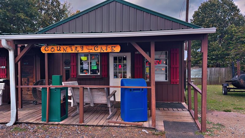 Country Cafe, Whiteville, TN