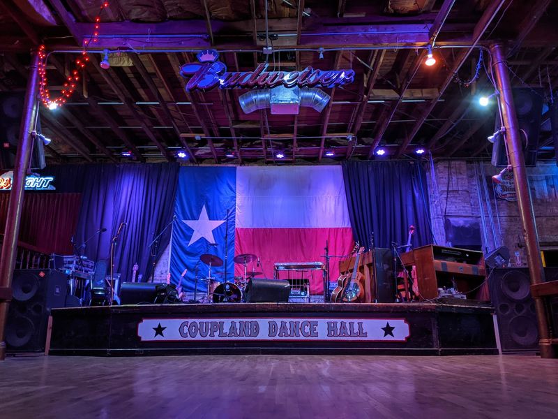 Coupland Dancehall, Coupland, TX