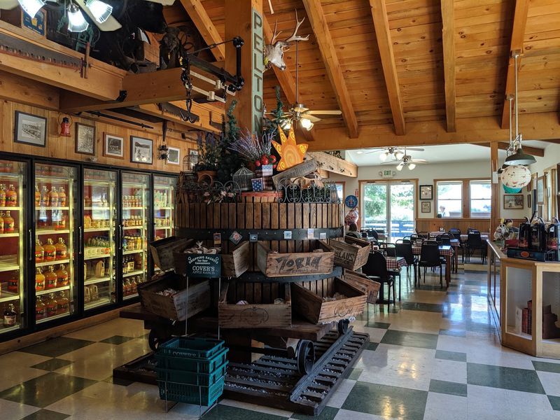 Cover's Apple Ranch, Tuolumne, CA