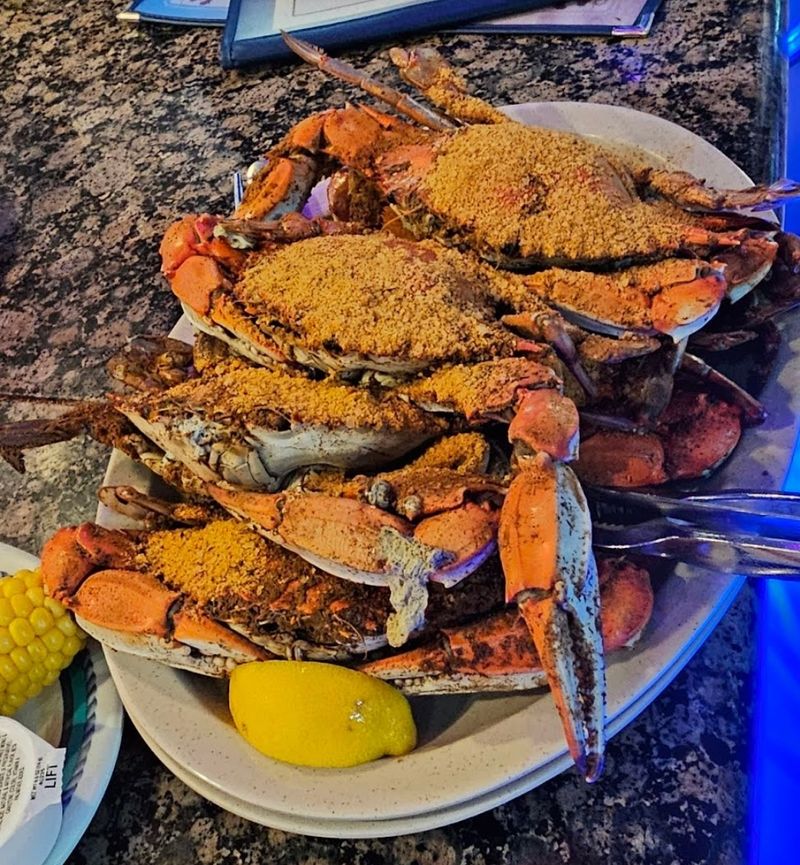 Crab Lovers Find Their Happy Place Crab Lovers Find Their Happy Place