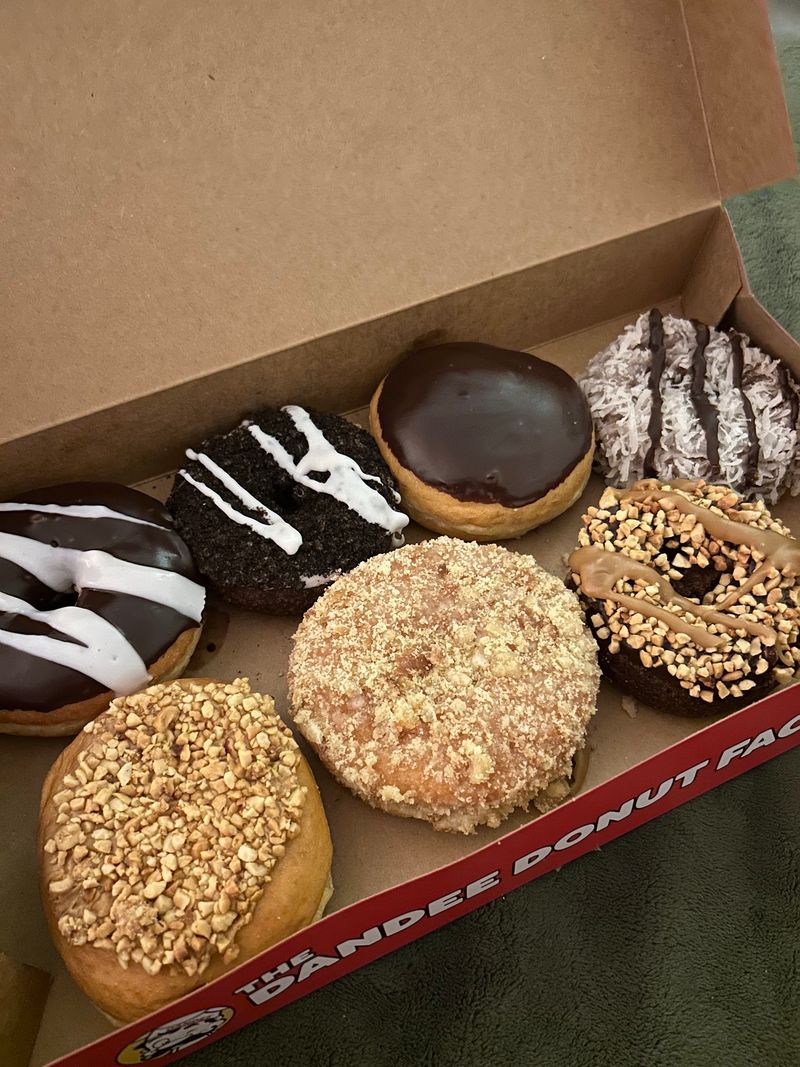 Dandee Donut Factory, Deerfield Beach, FL