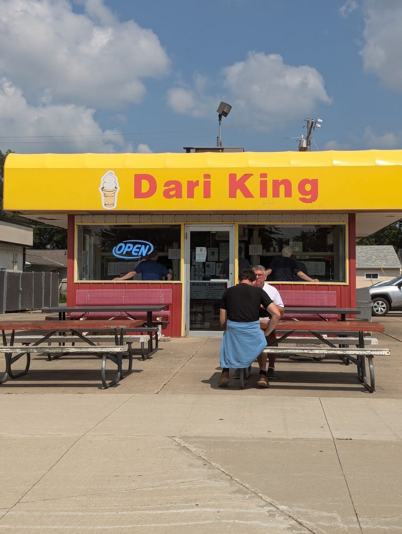Dari King, Redwood Falls, MN
