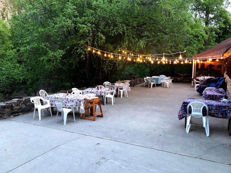 Deer Cliff Inn Restaurant, Preston, ID