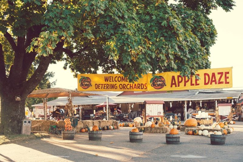Detering Orchards, Harrisburg, OR Detering Orchards, Harrisburg, OR