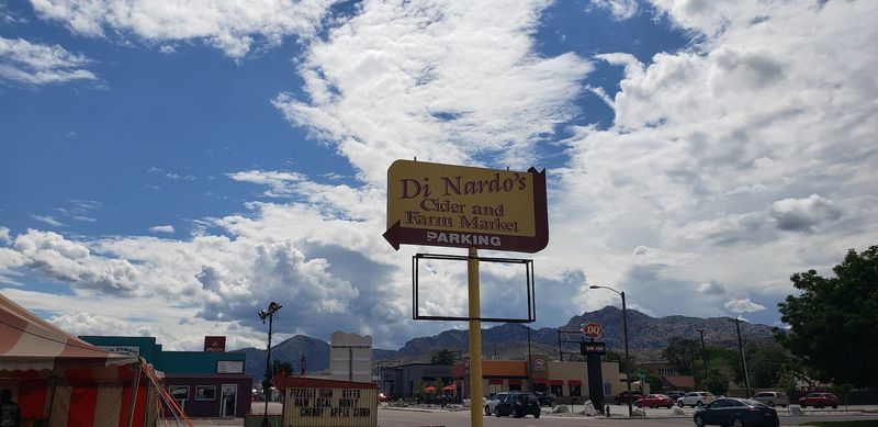 Di Nardo's Cider Mill & Farm, Cañon City, CO Di Nardo's Cider Mill & Farm, Cañon City, CO