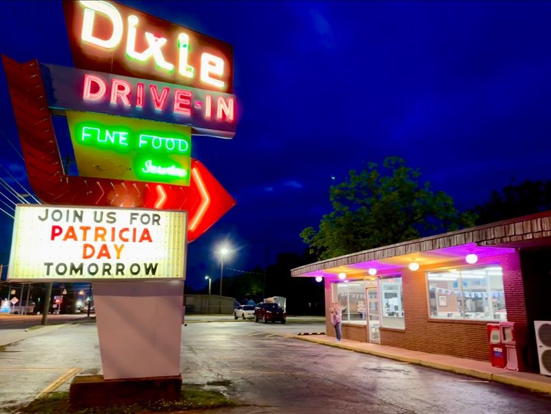 Dixie Drive In