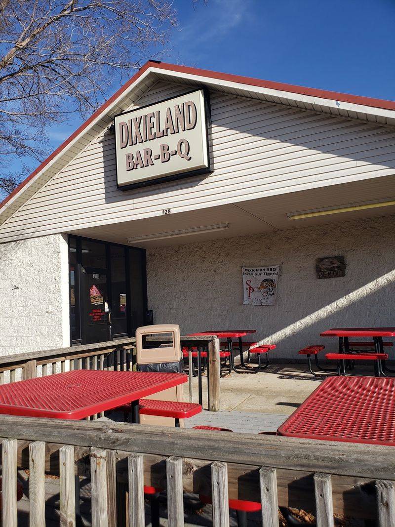 Dixieland Bar-B-Q, Batesville, MS Dixieland Bar-B-Q, Batesville, MS