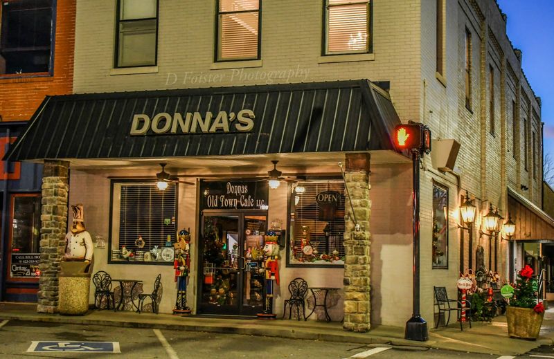 Donna's Old Town Cafe, Madisonville, TN