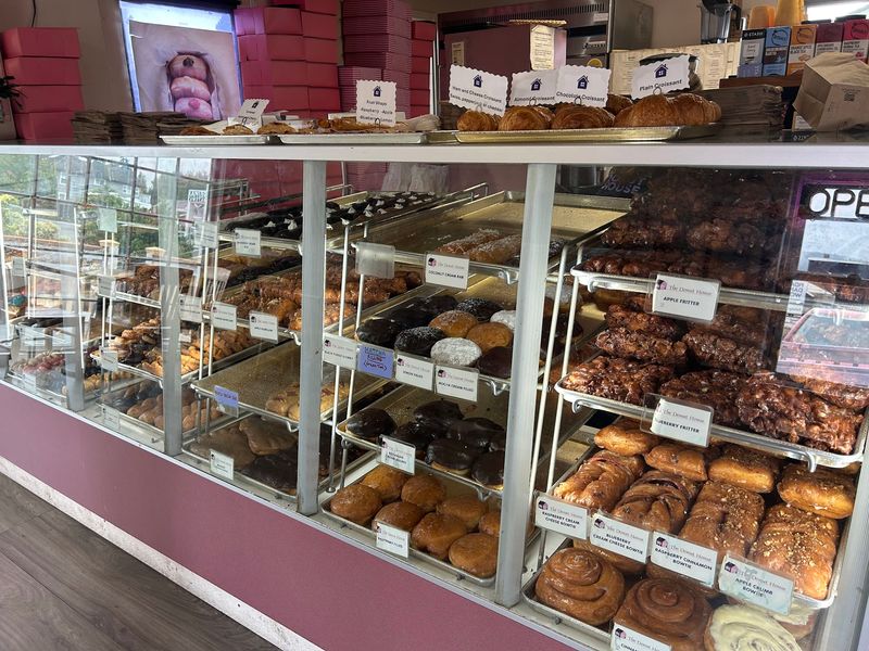 Donut House, Anacortes, WA