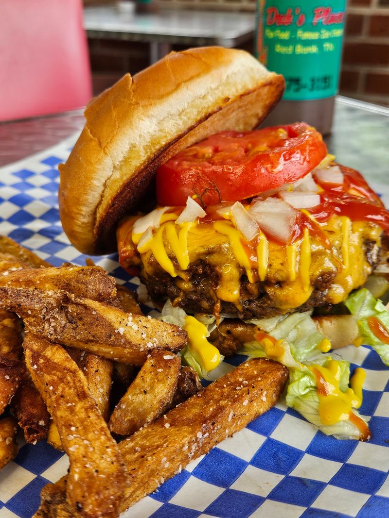 Dub's Place, Red Bank, TN