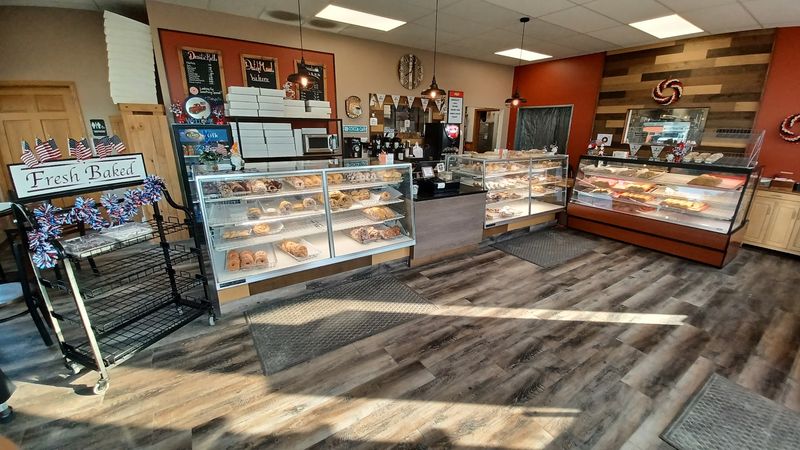Dutch Maid Bakery, Sauk Rapids, MN