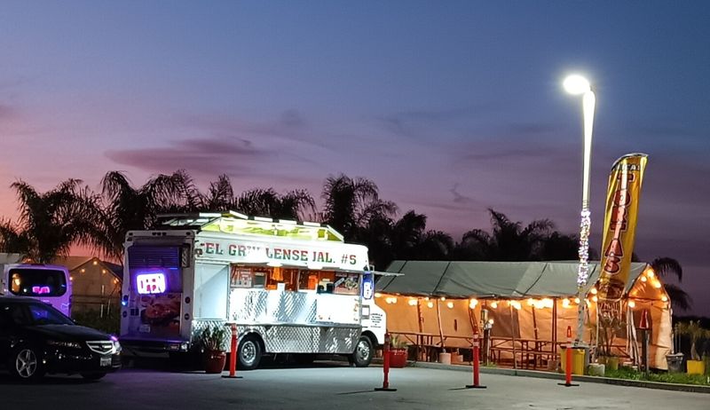El Grullense Jal #5 Food Truck, Santa Nella, CA