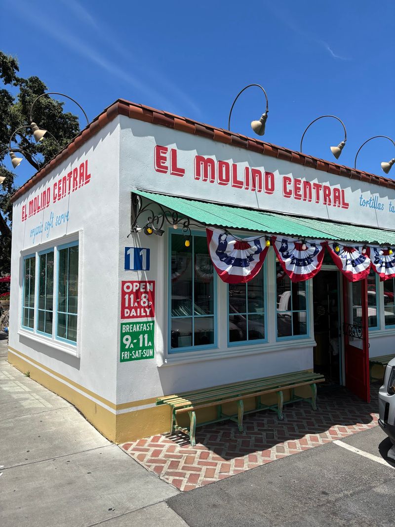 El Molino Central, Sonoma, CA