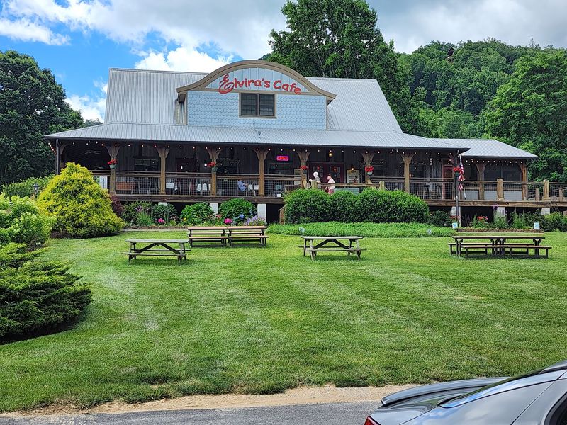 Elvira's Cafe, Sevierville, TN