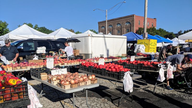 Evanston Farmers' Market, Evanston, IL