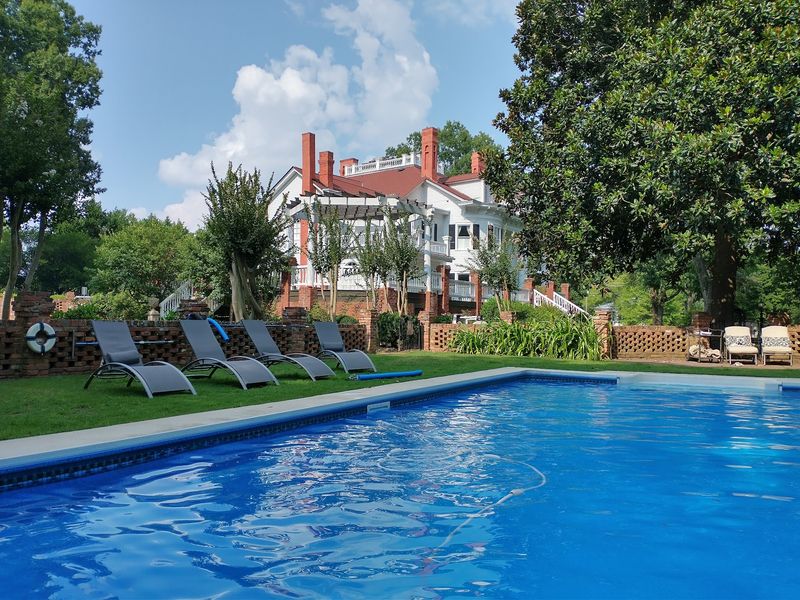 Evening Socials, Porches, And A Relaxed Pool