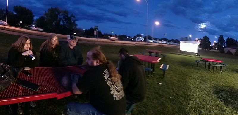 Families, Regulars and the Evening Crowd