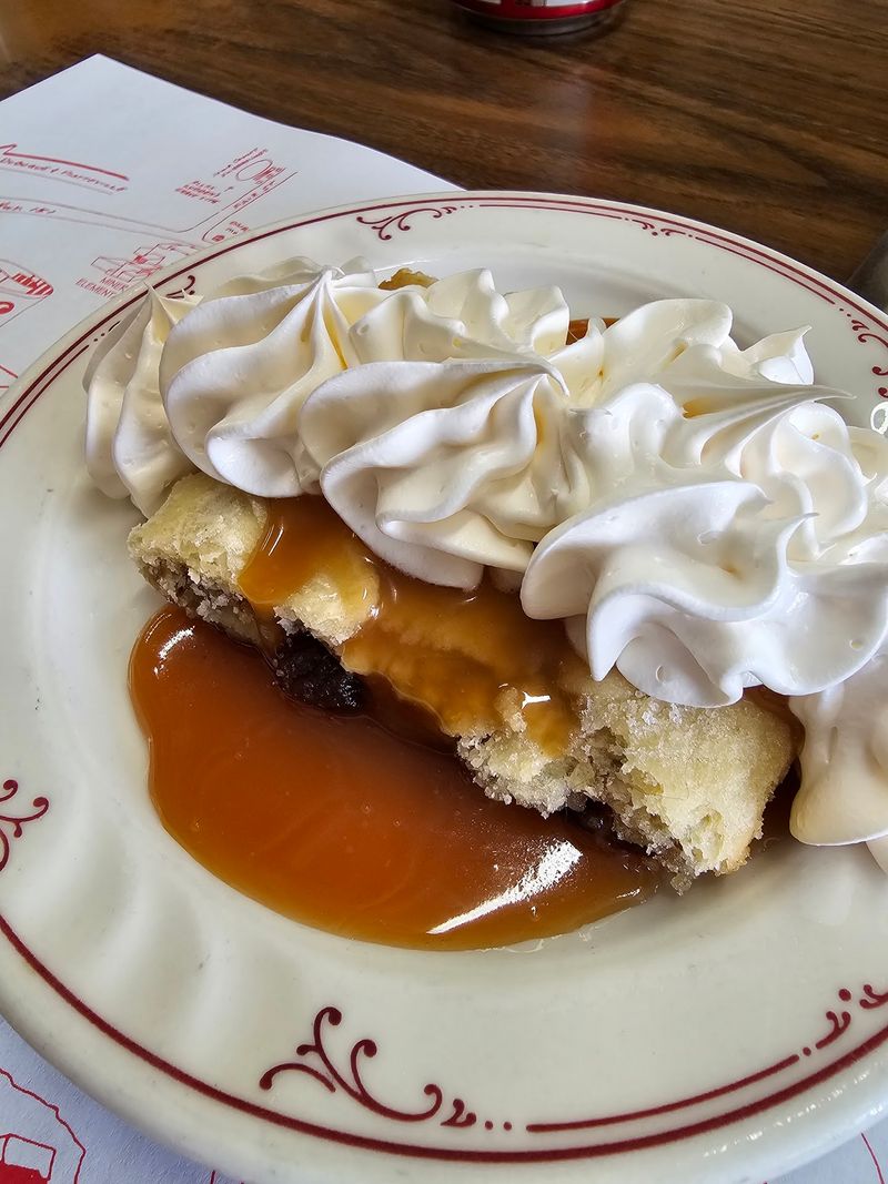 Figgy Hobbin, the Dessert People Rave About Figgy Hobbin, the Dessert People Rave About