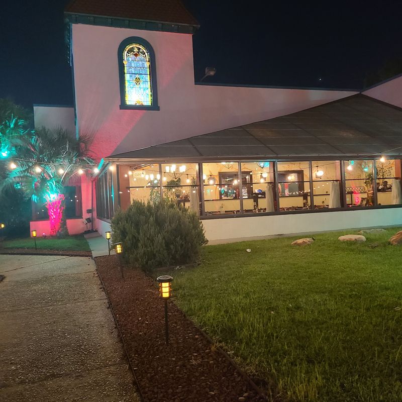 Finding the Steakhouse on North Kings Highway Finding the Steakhouse on North Kings Highway