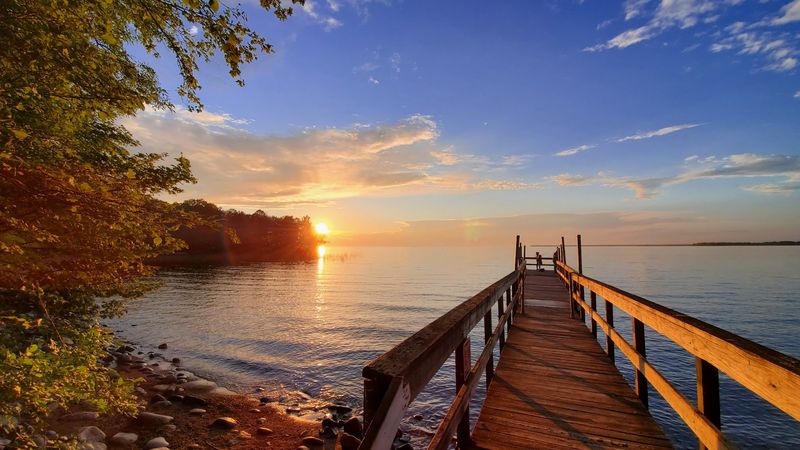 Fishing Piers and Easy Access to the Water Fishing Piers and Easy Access to the Water