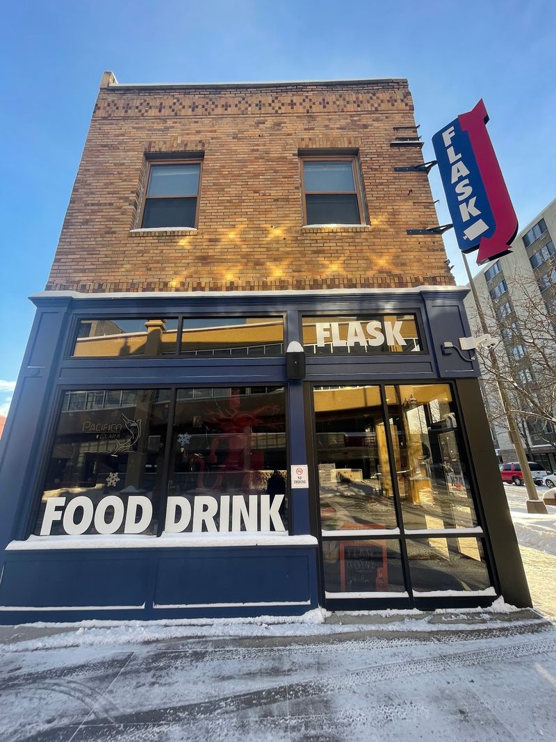 Flask, Mankato, MN
