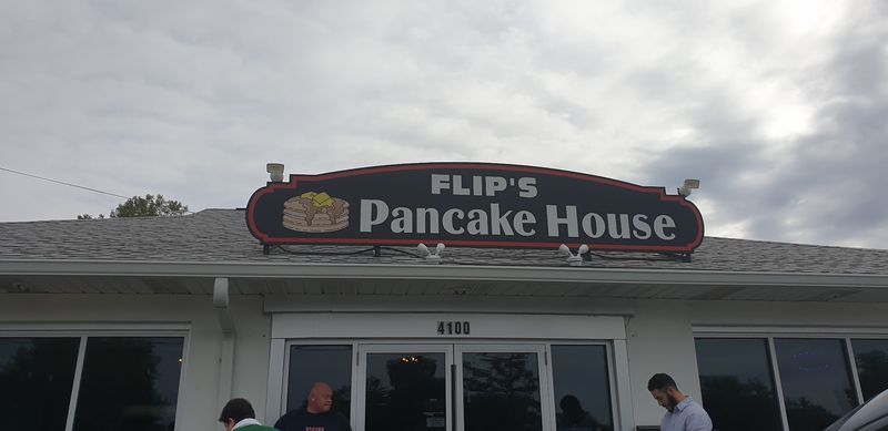 Flip's Pancake House, Moline, IL